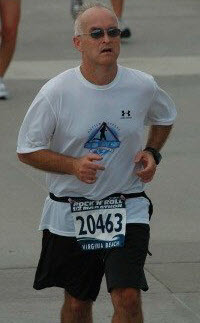 Robert Holt, competing in the Virginia Beach Rock & Roll Half Marathon. You want a collection expert who's not afraid to sweat, don't you?</p>